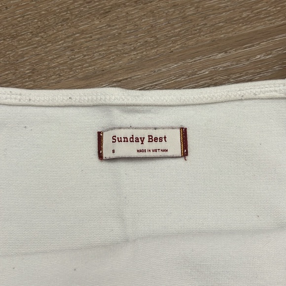 Aritzia Tank Top - Picture 3 of 5